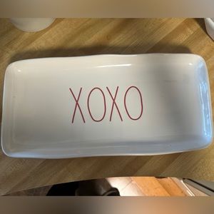 Rae Dunn Artisan Collection Large XOXO Serving Platter